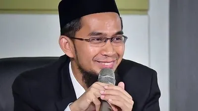 Penghalang Rezeki, Ustadz Adi Hidayat Ungkap Barang Ini Harus Dibuang Jika Ada di Rumah