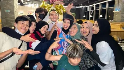 Postingan Gen Halilintar Ini Diduga Sindir Thariq yang Dinilai Lebih Pentingkan Fuji daripada Ultah Sang Ibu