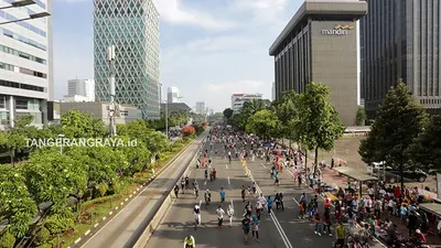 Hari bebas kendaraan bermotor (HBKB) atau car free day (CFD) Jakarta