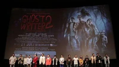 Gala premier film horor komedi Ghost Writer 2