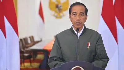 Presiden Joko Widodo (Jokowi) digugat ke Pengadilan Negeri (PN) Jakarta Pusat (Jakpus) soal dugaan penggunaan ijazah palsu saat Pilpres 2019.