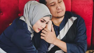 Arie Untung Menangis hingga Ancam Ceraikan Fernita Arie karena Hal Ini, Poligami Jadi Sebab?