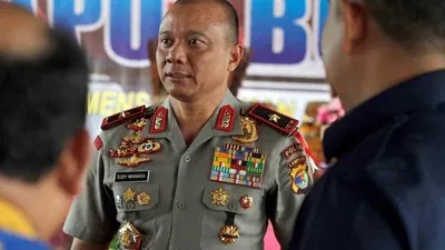 Polisi yang terseret dengan kasus Irjen Teddy Minahasa sudah non-job dan tercancam dipecat dari Polri.
