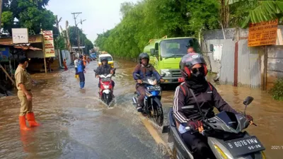 Ilustrasi/ Genangan banjir di ruas jalan Puri Kembangan, Jakarta Barat/dok: barat.jakarta.go.id