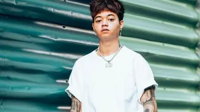 Belakangan ini Reza Oktovian atau biasa disapa Reza Arap diisukan berselingkuh dengan seorang Diva Indonesia, Rossa.