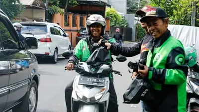 Reaksi Driver Ojol Soal Keputusan Kemenhub Menaikan Tarif Ojek Online