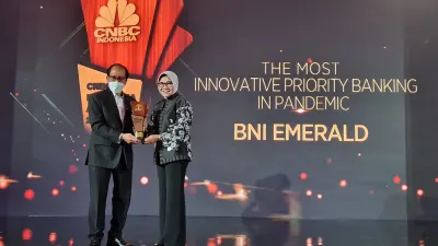 Tumbuh Kuat dan Berkualitas, BNI Emerald Dapat Penghargaan