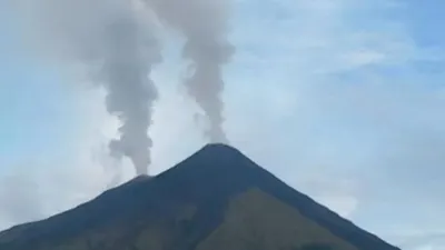 Waspada! 7 Gunung Berapi di Indonesia Ini Telah Berstatus Siaga Hingga Awas, Nomor 7 Sudah Terbukti