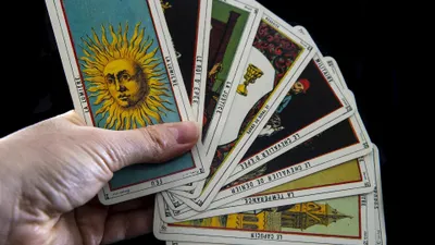 Ramalan Tarot Besok Selasa 23 Agustus 2022: Doa Cancer Dijawab, Scorpio Cobalah untuk Fokus pada Satu Hal