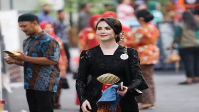 Penampilan Anggun Arumi Bachsin/ instagram @arumibachsin_94