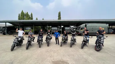 Yamaha DDS Jabodetabek menggelar edukasi safety riding melalui tim Yamaha Riding Academy (YRA) kepada pengguna XSR 155.
