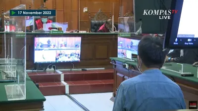 Sidang pembacaan vonis terhadap Mas Bechi, terdakwa kasus pemerkosaan santriwati, pada 17 November 2022