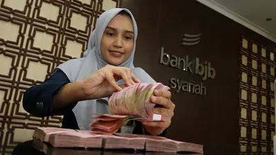 Layanan bank bjb syariah. (Ayobandung.com/Irfan Al-Faritsi)