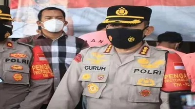 Kapolres Metro Jakarta Utara, Kombes Pol Guruh Arif Darmawan memberikan keterangan di depan awak media.