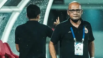 Bermain Imbang Lawan Bhayangkara FC, Sudirman Bertekad Berikan Kemenangan Persija di Akhir Kompetisi