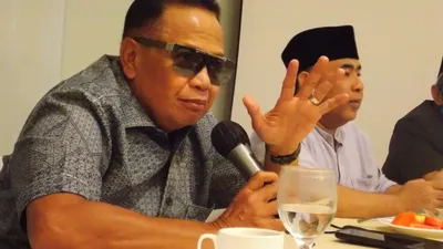 Mantan Kernet Angkutan Umum Tak Tamat SD Ternyata Jadi Crazy Rich Pariaman, Siapakah Dia?