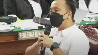 Daden Miftahul Haq Disebut Teman Curhat Brigadir J, Kamaruddin Simanjuntak Justru Ungkap Hal Sebaliknya!