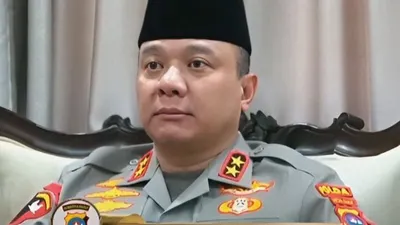 Irjen Pol Teddy Minahasa Diduga Menjual Sabu Seberat 5 Kilogram Kepada Seorang Bandar Wanita