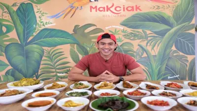 Tanboy Kun berburu nasi Padang, datangi restoran terenak di Jagakarsa