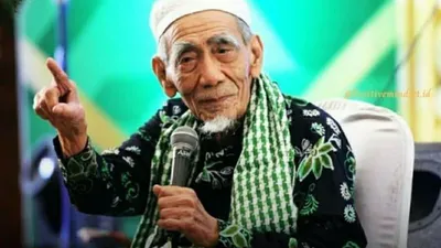 Simak Kunci Mendidik Anak Agar Sukses Menurut Mbah Moen, Orang Tua Wajib Lakukan Hal Ini!