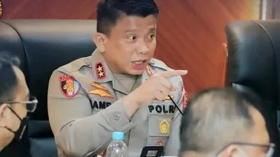 Tak Mau Rekaman CCTV Brigadir J Tersebar, Ferdy Sambo Ancam Anak Buah hingga Menangis Pandangi Foto Keluarga