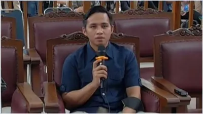  Bharada E atau Richard Eliezer mengungkapkan penderitaannya menjadi seorang polisi berpangkat rendah.