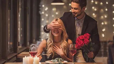 happy girlFriend Day, pasangan kekasih 