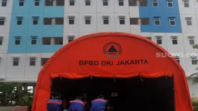 Suasana rumah susun yang akan di jadikan sebagai tempat antisipasi penampungan pasien Covid-19 di Rusun Nagrak, Cilincing, Jakarta Utara, Rabu (16/6/2021)