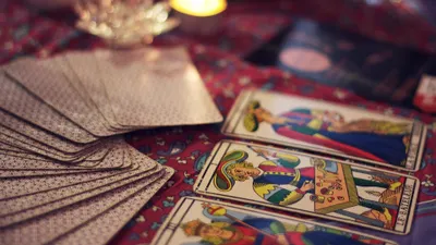 Pesan Kartu Tarot untuk 6 Ramalan Zodiak 28 Juli 2022 Libra, Scorpio, Sagitarius