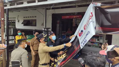 Forkopimda Kota Bogor saat melakukan sidak Perda KTR di Kecamatan Bogor Tengah, Kota Bogor. 