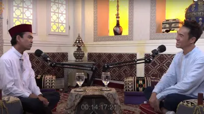 Diisukan Jadi Mualaf Usai Bertemu Ustaz Abdul Somar, Daniel Mananta Beri Jawaban Begini