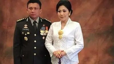 Terpopuler! Seragam Ferdy Sambo Diurus Sosok Ini hingga Putri Candrawathi Goda Ajudan