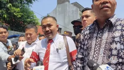 Pengacara Brigadir J, Kamaruddin Simanjuntak, tak diizinkan masuk ke lokasi rekonstrukri di rumah Ferdy Sambo.