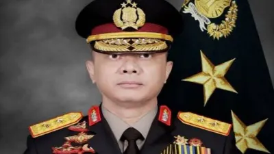 Irjen Teddy Minahasa diduga terkait dengan kasus jaringan peredaran gelap narkoba jenis sabu