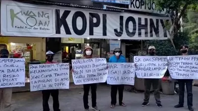 Kronologi Rombongan Guru Honorer Asal Lampung Mengadu ke Pengacara Hotman Paris, Ngaku Belum Dapat SPMT
