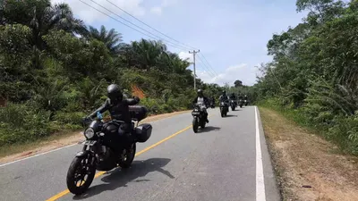 Biker&nbsp;XSR&nbsp;155 Makin Gemar Taklukan Alam Menantang Kalimantan  &nbsp;