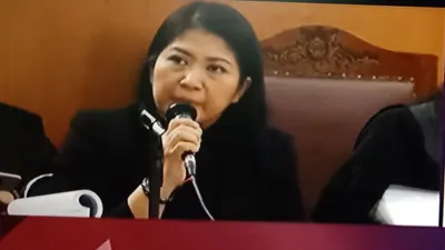 Terdakwa Putri Candrawathi saat di persidangan lanjutan