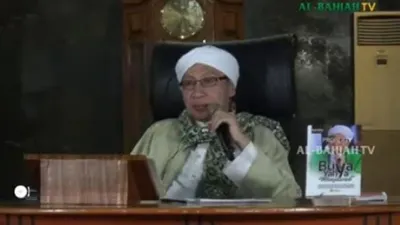 Hukum Minum Obat Kuat sebelum Berhubungan Suami Istri menurut Buya Yahya