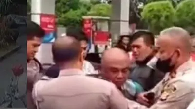 pelaku pembakaran