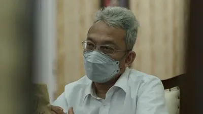 Ketua Dewan Pendidikan (Wandik) Kota Bogor Deddy Karyadi (Yogi Faisal)
