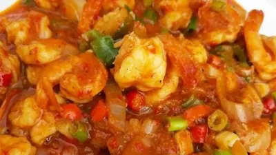 Resep udang saus padang yang dijamin lezat dan bikin nagih.