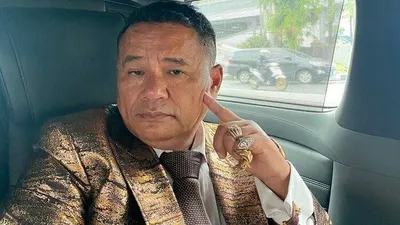 Pengacara Hotman Paris siap bela Irjen Teddy Minahasa.