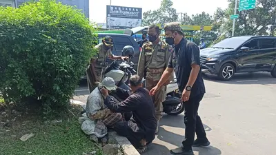 Camat Bogor Tengah Ajak Puluhan PMKS Jalani Vaksinasi Covid-19