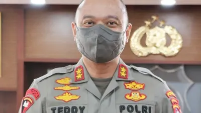 Pemeriksaan Kasus Narkoba Teddy Minahasa Kembali Diundur, Kini Mengaku Tengah Sakit