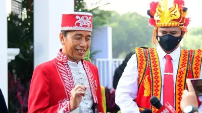 Jokowi kenakan baju adat Buton pada upacara 17 Agustus 2022.
