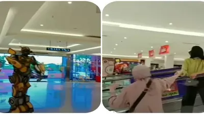 Video seorang pengunjung mal fobia histeris takut robot raksasa / @mpok_rumpi