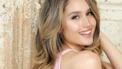 Cinta Laura