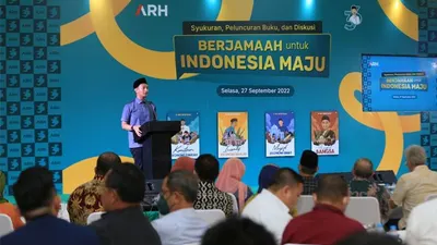 Milad ke 36 Tahun, Arief Rosyid Luncukan 4 Buku untuk Ajak Majukan Ekonomi Syariah Secara Berjamaah