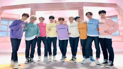 Bikin Hancur Pembatas Panggung, Konser NCT 127 Dihentikan Paksa Aparat Keamanan Setelah Ribuan Penonton Nyaris Mengulangi Tragedi Itaewon. 