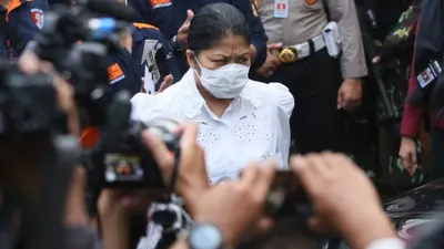 Heboh Kabar Putri Candrawathi Putuskan Gantung Diri karena Tak Kuat Iman